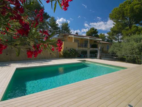 Villa Piscine Provence : Hebergement proche de Figanières