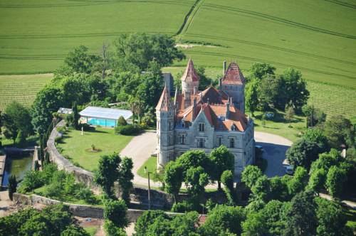 Chateau Moncassin : Hebergement proche de Caubeyres