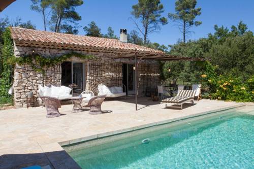 Luxury Stone With Private Pool : Hebergement proche d'Entrecasteaux