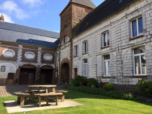 le chateau de PENIN : Chambres d'hotes/B&B proche d'Avesnes-le-Comte