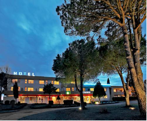 L'Aquitaine - Cahors Sud : Hotel proche de Le Montat