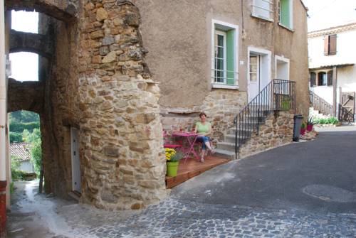 Neffies Languedoc Frankrig : Hebergement proche de Vailhan