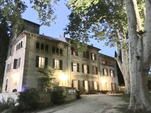 Fontclaire En Provence : Chambres d'hotes/B&B proche d'Uchaux