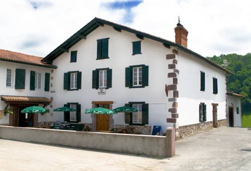Hotel Etchoinia : Hotel proche d'Arnéguy