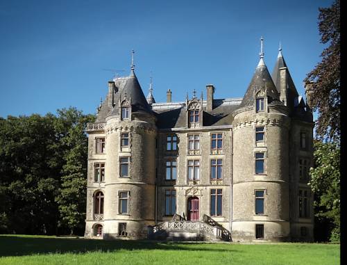 Chateau Isle Marie - B&B : Chambres d'hotes/B&B proche de Les Moitiers-en-Bauptois