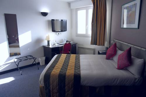 Comfort Hotel Apollonia St Fargeau/ Fontainebleau Nord : Hotel proche de Le Coudray-Montceaux