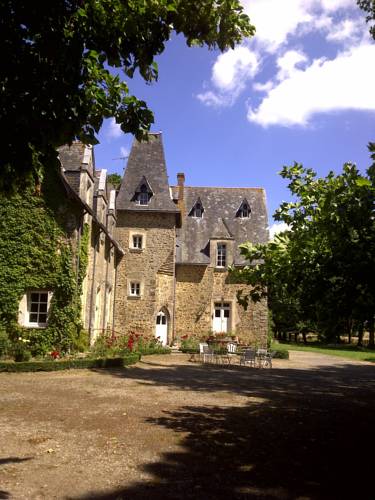Chateau de La Motte Daudier : Chambres d'hotes/B&B proche de Bouchamps-lès-Craon