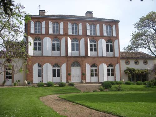 Chambres d'Hotes Au Château : Chambres d'hotes/B&B proche de Castelmayran