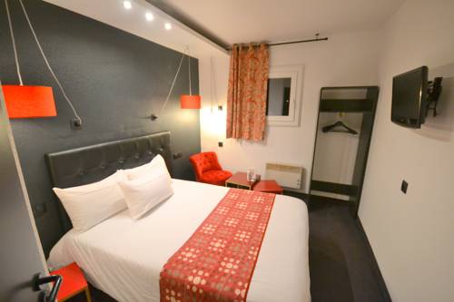 Best Hotel - Montsoult La Croix Verte : Hotel proche de Le Mesnil-Aubry