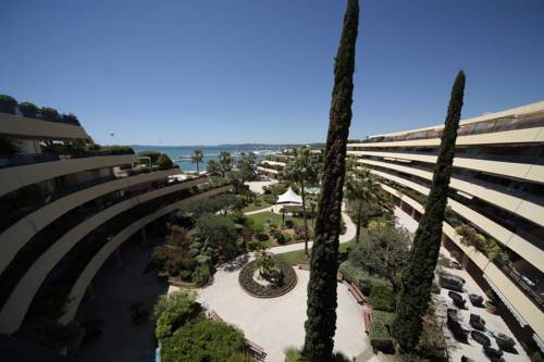 Holiday Inn Nice - Port St Laurent : Hotel proche de Saint-Laurent-du-Var