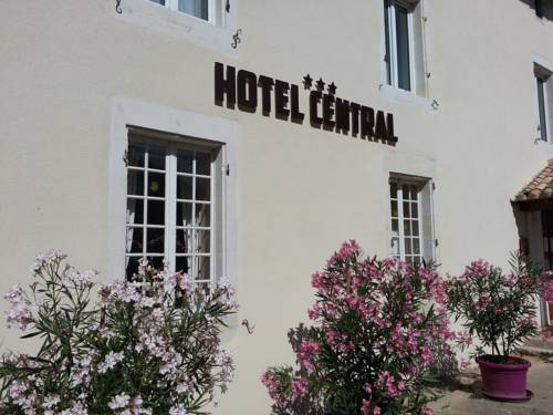 Hôtel Central : Hotel proche de Pliboux