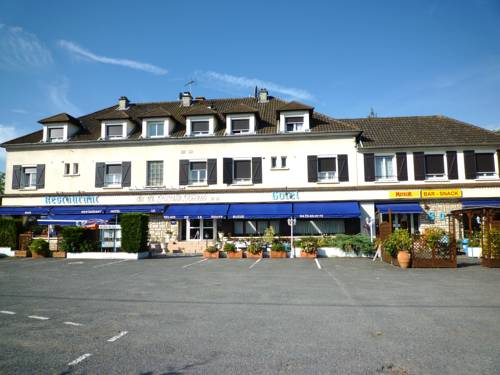 Le Relais de la route bleue : Hotel proche de Saint-Gérand-de-Vaux