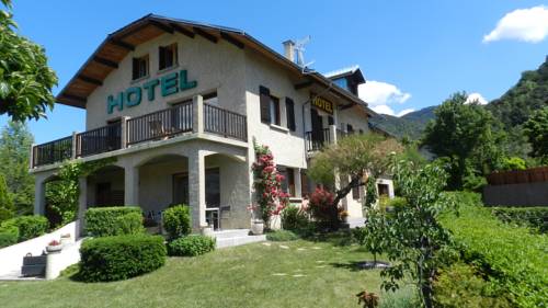 Hôtel les Chaumettes : Hotel proche de Savines-le-Lac