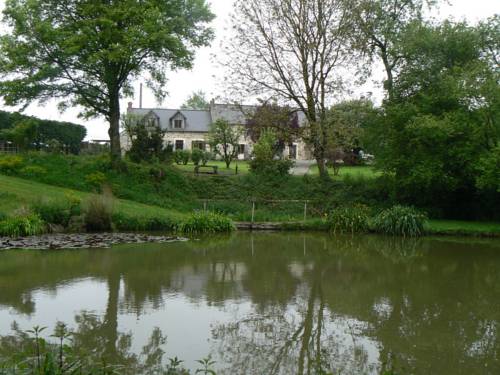 Fermette dans la pays de Loire : Hebergement proche de Saint-Thomas-de-Courceriers