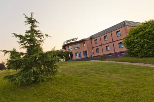 Citotel Hotel Du Circuit : Hotel proche de Saincaize-Meauce