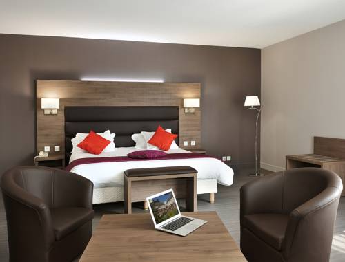 QUALYS-HOTEL Orléans Parc Hotel : Hotel proche de Saint-Pryvé-Saint-Mesmin