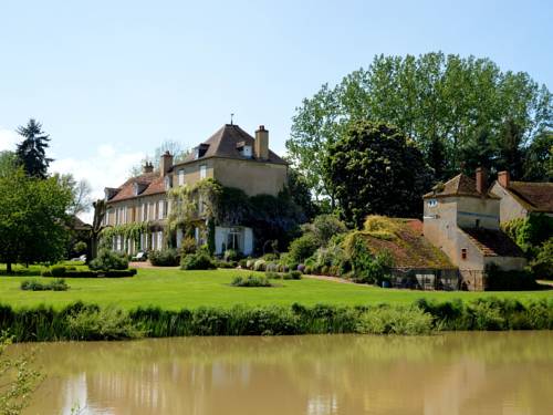 Holiday Home Marcoult : Hebergement proche de Sougy-sur-Loire