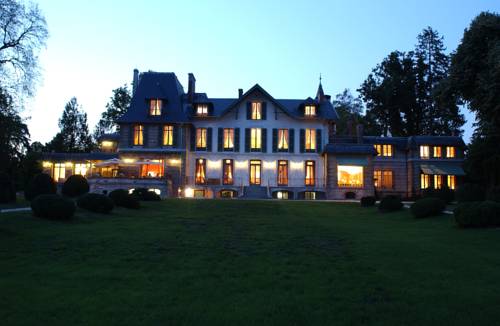 Hôtel Villa Navarre - Les Collectionneurs : Hotel proche de Rontignon