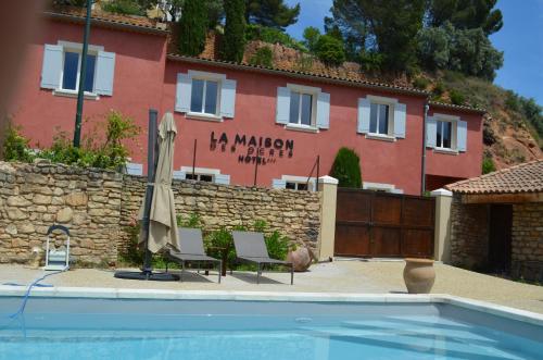 La Maison des Ocres : Hotel proche de Roussillon