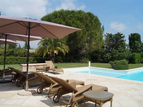 Stylish villa in Mougins with private pool : Villas proche de Pégomas