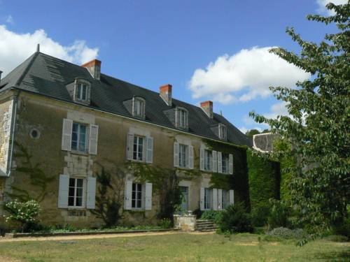 Manoir De Vilaines : Maisons d'hotes proche de Châtellerault