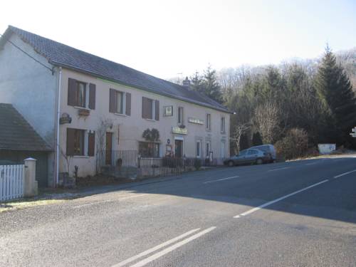 Hotel La Croix des Bois : Hotels proche de Saint-Gal-sur-Sioule