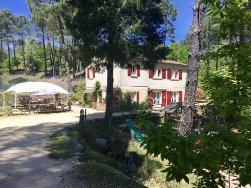 Village de gîtes Ravel : Maisons de vacances proche d'Alès