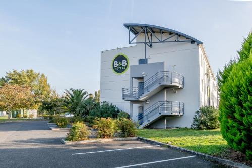 B&B HOTEL Bordeaux Lac sur Bruges : Hotels proche de Blanquefort