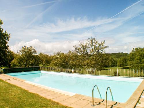 Luxurious Mansion with Swimming Pool in Aquitaine : Maisons de vacances proche de Montagnac-la-Crempse