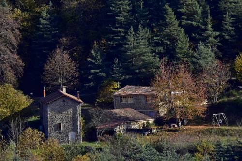 Domaine Des Blaches : Maisons de vacances proche de Saint-Agrève