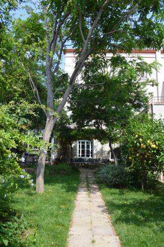 La maison d'Antoine Rivesaltes : B&B / Chambres d'hotes proche de Pia