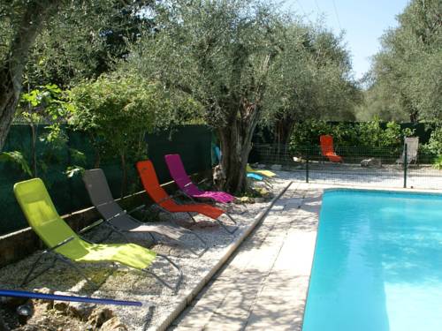 Majestic Villa in Mouans Sartoux with Swimming Pool : Villas proche de Tanneron