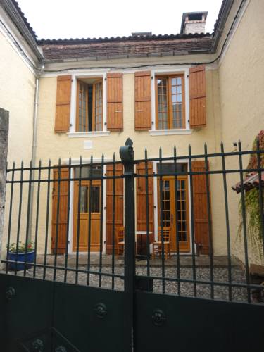 Le Pelerine : Maisons de vacances proche de Sauveterre-de-Béarn