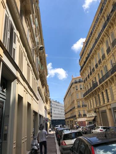 10 rue Chevalier Roze : Appartements proche du 2e Arrondissement de Marseille