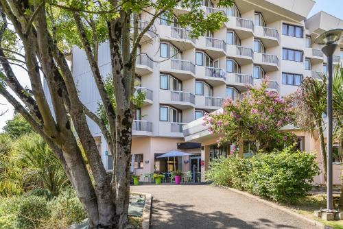 Miradour : Hotels proche de Saugnac-et-Cambran