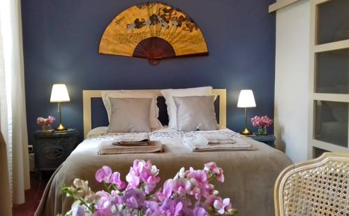 Ombre Rose : B&B / Chambres d'hotes proche d'Anan