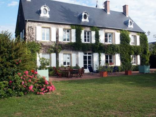 Chambres d'Hôtes - Domaine Des Perrières : B&B / Chambres d'hotes proche de Dompierre-sur-Nièvre