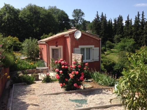 maison aubenas : Maisons de vacances proche de Saint-Julien-du-Serre