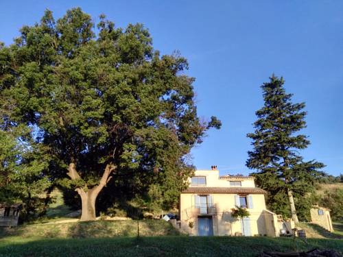 Maison d'hôtes du Grand Chêne : Maisons d'hotes proche de Saint-Julien-d'Asse