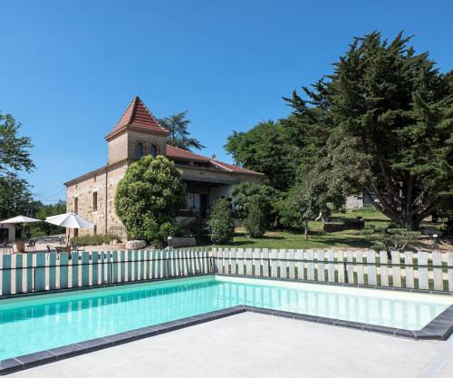 Domaine de Massoulac : Maisons de vacances proche de Montpezat-de-Quercy