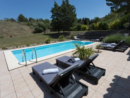 Spacious villa in Castelnau d Aude with private heated pool : Villas proche de Blomac