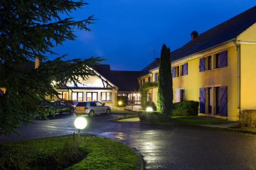 Comfort Hotel Etampes : Hotels proche de Chauffour-lès-Étréchy
