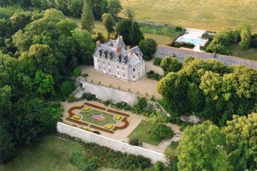 Chateau de Vaugrignon - Beer Spa : B&B / Chambres d'hotes proche de Le Louroux