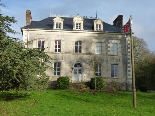 chateau de Craon : B&B / Chambres d'hotes proche de Sixt-sur-Aff