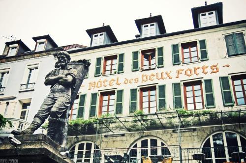 Hôtel des Deux Forts : Hotels proche de Rennes-sur-Loue