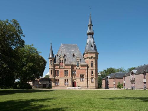Château de Petit Bois : Maisons d'hotes proche de Sauvagny