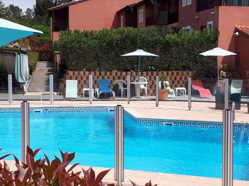 Apparthotel proche de Cannes : Appartements proche de Pégomas