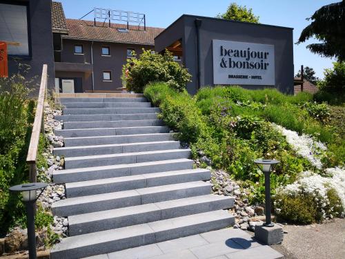 beaujour & bonsoir Brasserie-Hotel : Hotels proche de Saint-Martin-Bellevue
