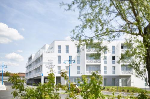 Résidence Vacances Bleues Les Coteaux de Jonzac : Appart'hotels proche de Fontaines-d'Ozillac
