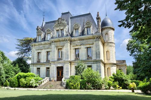 Château de Camperos : Maisons d'hotes proche d'Origne